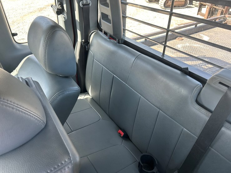 2011-ford-f550-image-60