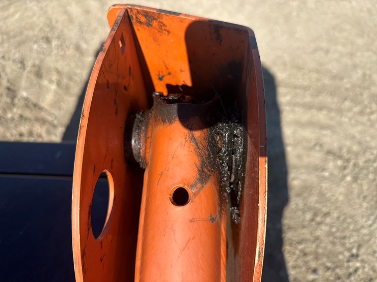 2020-gehl-rt105-image-23