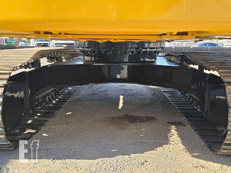 2017-caterpillar-326fl-image-28