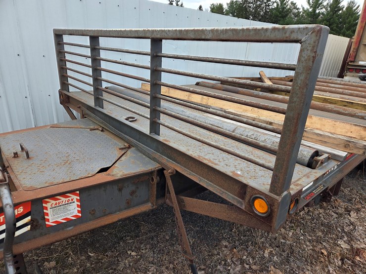 #2358-•-2006-iron-steer-8r20hdi-roll-off-trailer-image-11