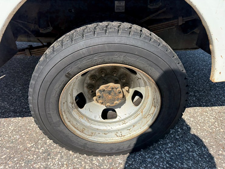 #1062-•-2015-ram-5500-heavy-duty-service-truck-image-38