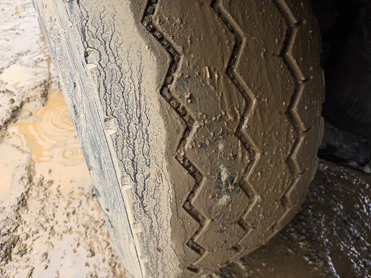 massey-ferguson-8-image-160