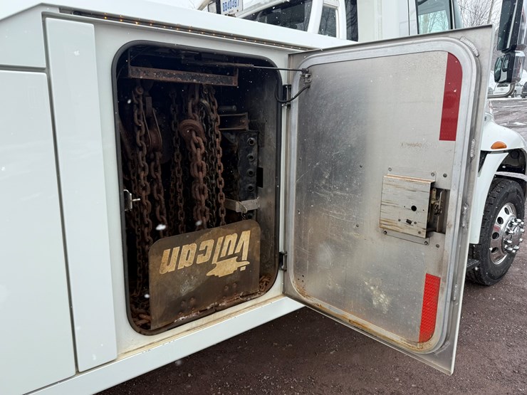 2013-international-4400-sba-image-27