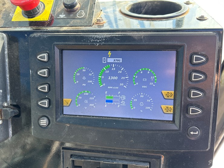 massey-ferguson-8-image-73