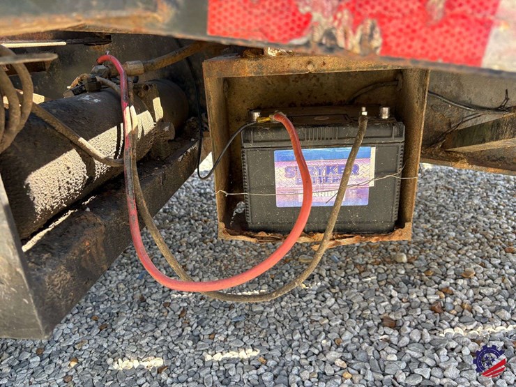 1998-cherokee-r20-20+5-dual-t/a-tag-trailer-image-45