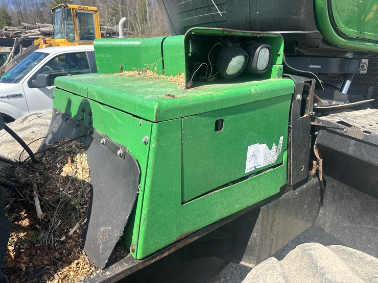 2011-deere-1270e-image-14