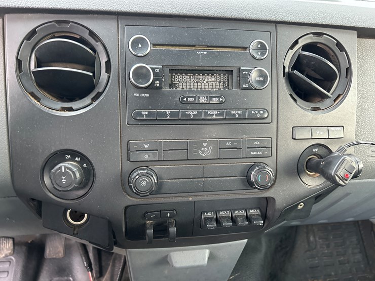 2012-ford-f250-image-34