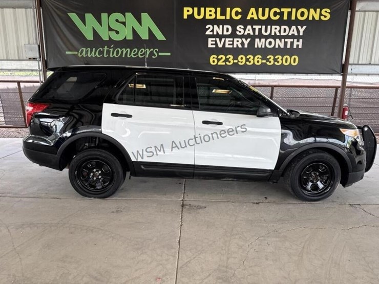 2013-ford-explorer-image-1