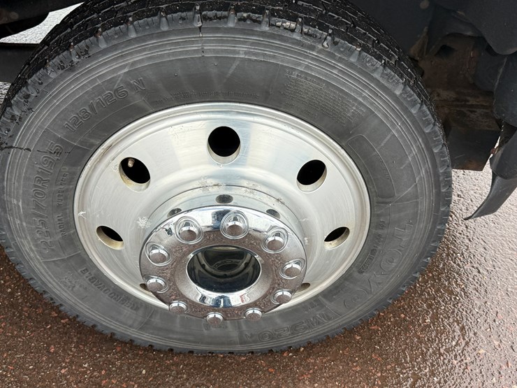 2018-ford-f550-image-78