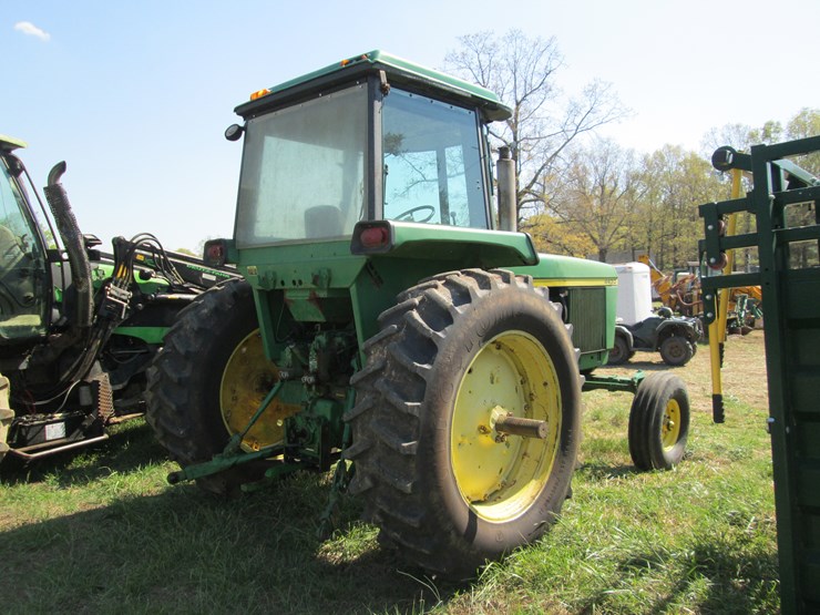 1977-john-deere-4430-image-3