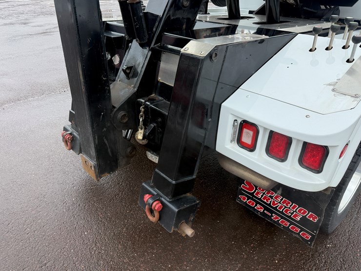 2018-ford-f550-image-30