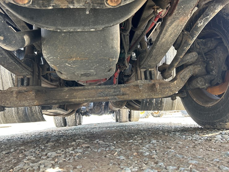 2017-kenworth-t680-image-43