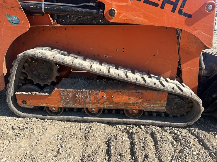 2020-gehl-rt105-image-59