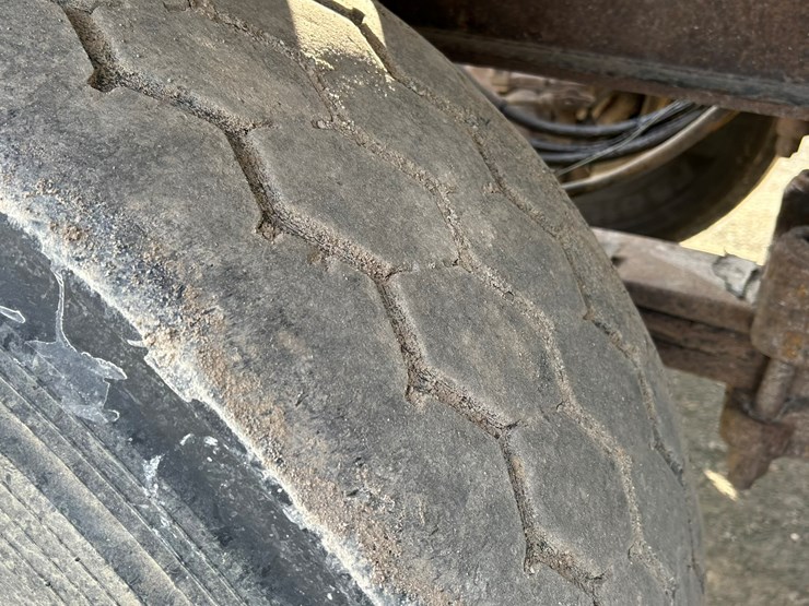 2000-axle-dump-trailer-image-36