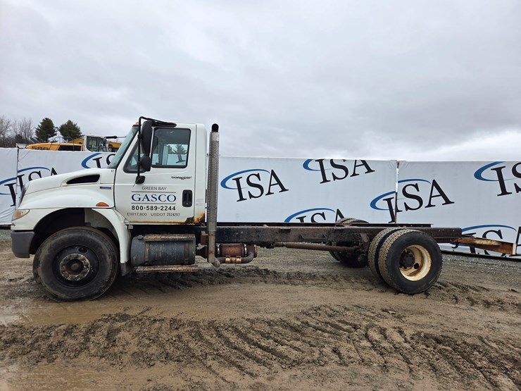 2009-international-4300-sba-image-2