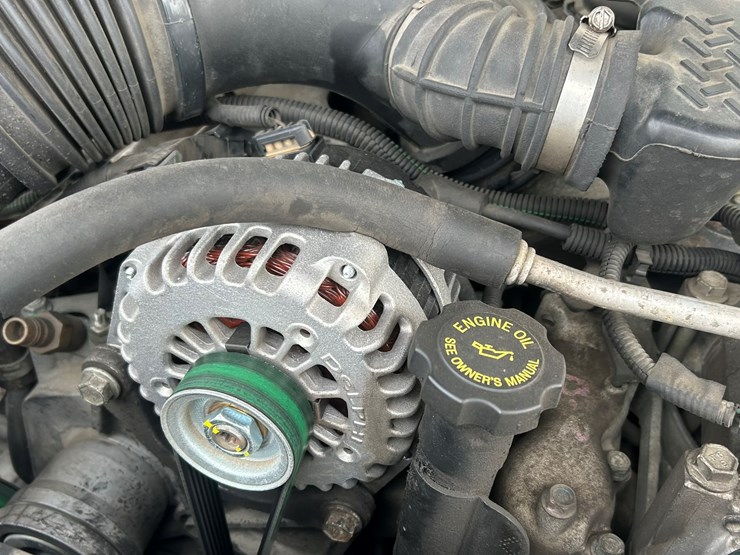 2004-chevrolet-3500-image-44