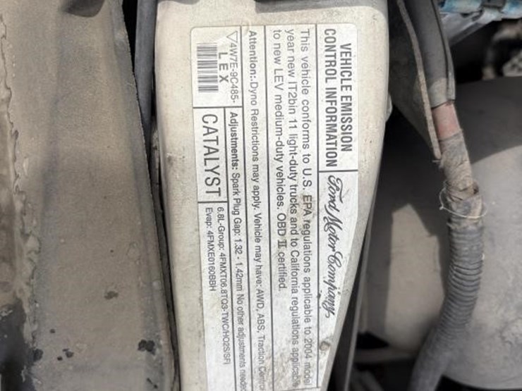 2004-ford-f350-image-10