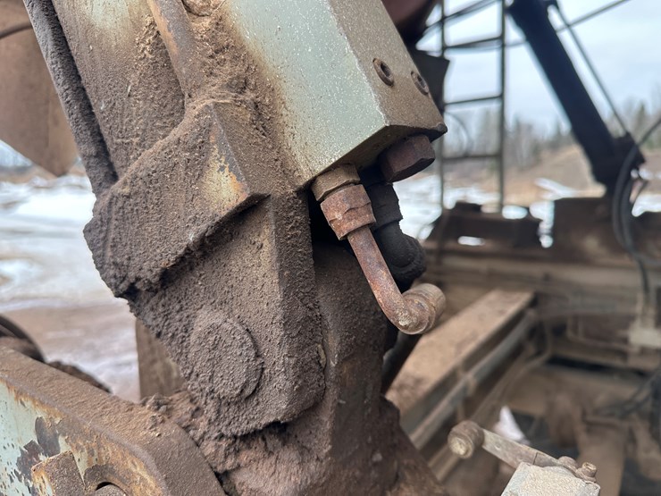 massey-ferguson-8-image-65