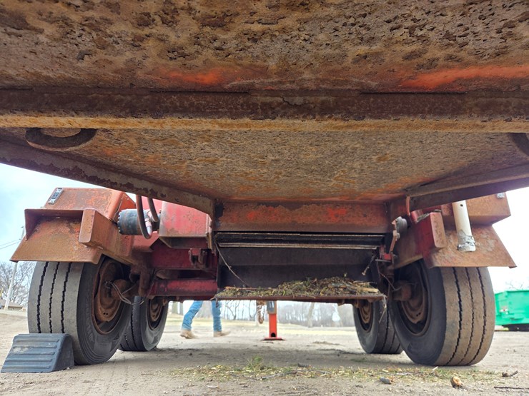 morbark-hurricane-2400xl-image-44