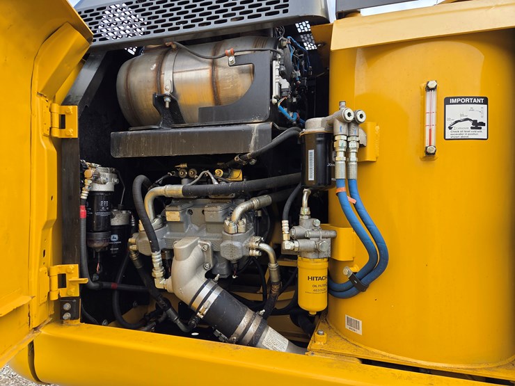 deere-160g-lc-image-27