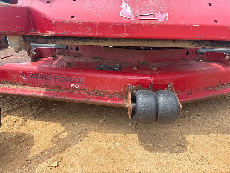 2017-toro-"300-series"-60"-zero-turn-mower-(1,441-hours)-image-14