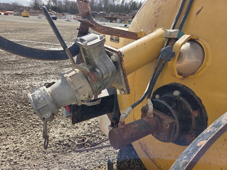 2019-massey-ferguson-8-image-35