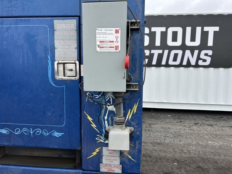 john-deere-208-image-18