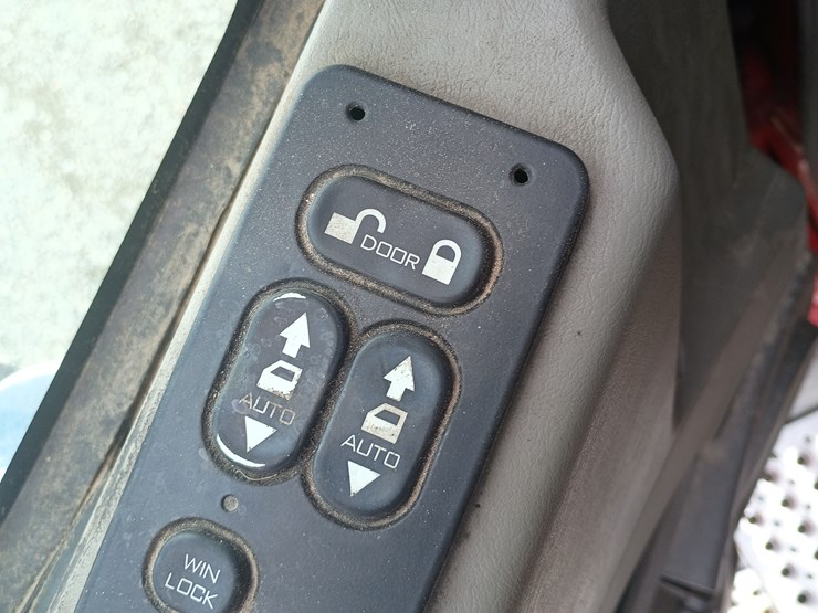 2012-international-prostar-image-57