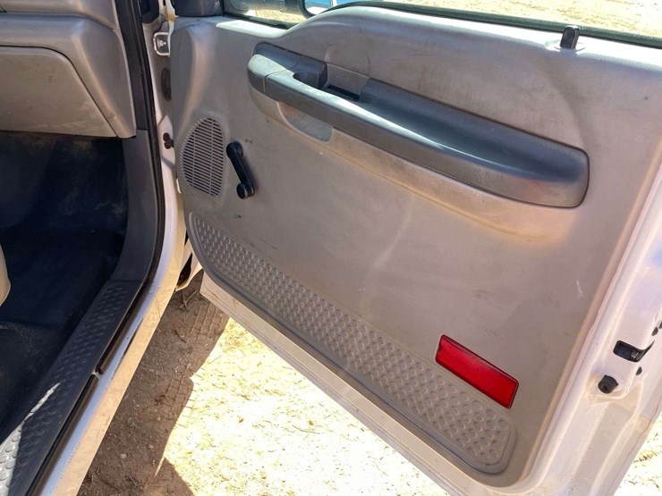 1999-ford-f350-image-19