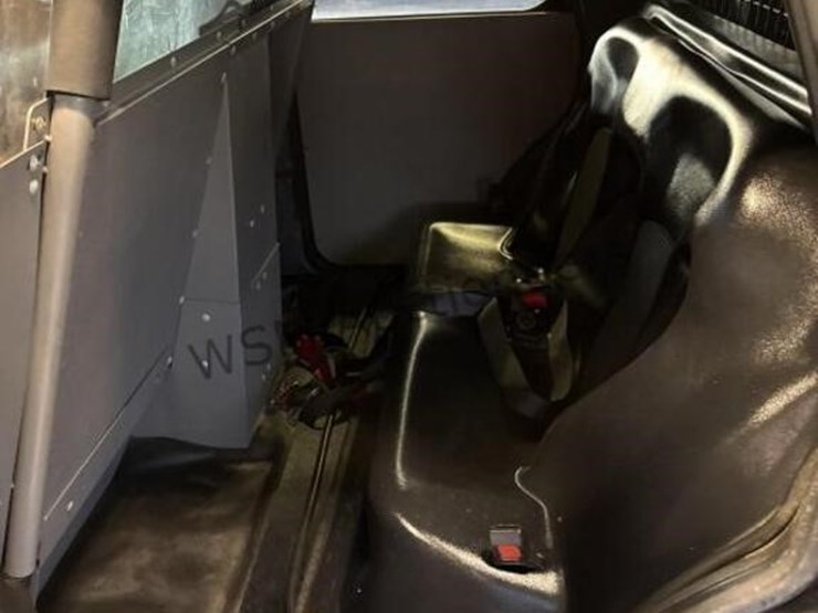 2013-chevrolet-tahoe-image-23