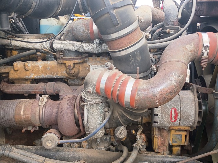 2002-kenworth-t600-image-40