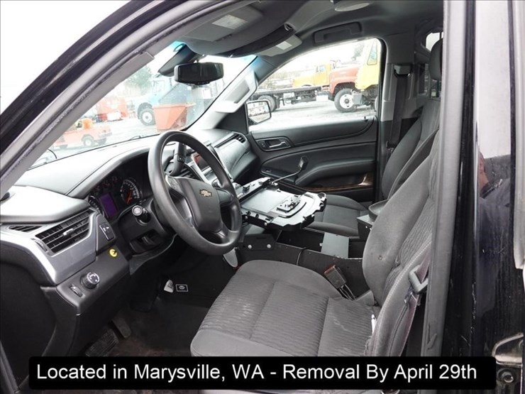 2016-chevrolet-tahoe-image-3