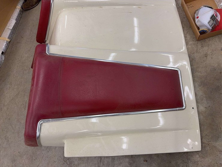 1965-ford-thunderbird-image-90