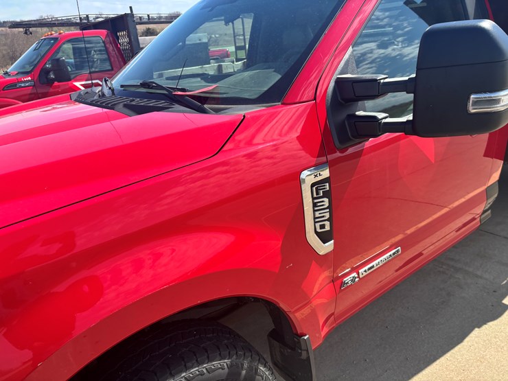 2017-ford-f350-image-8