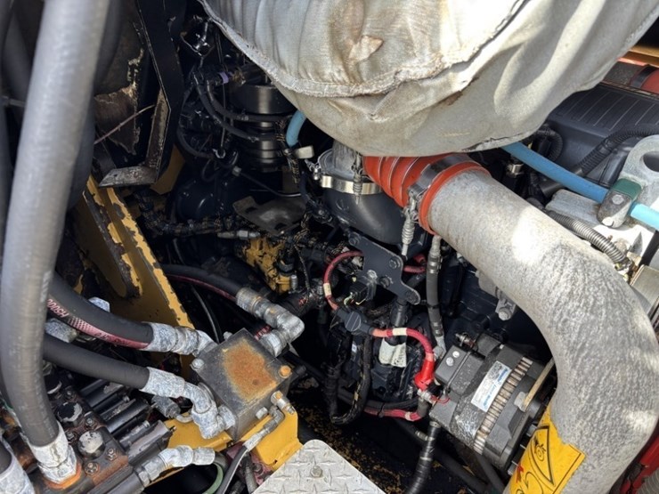 2017-tigercat-lx830d-image-42