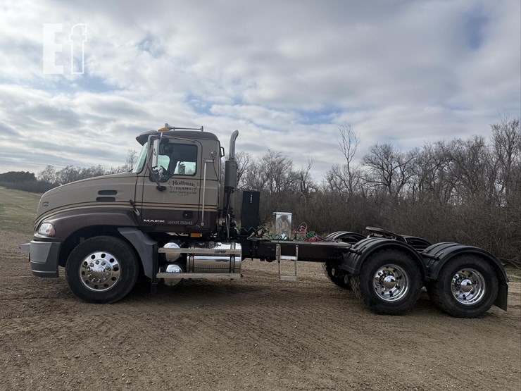 2007-mack-pinnacle-cxp613-image-53
