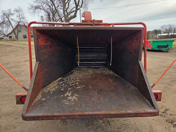 morbark-hurricane-2400xl-image-4