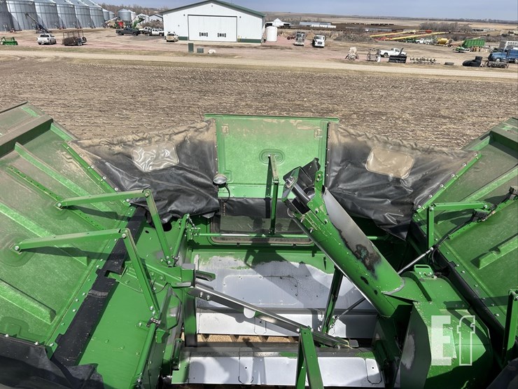 2012-john-deere-s690-image-59