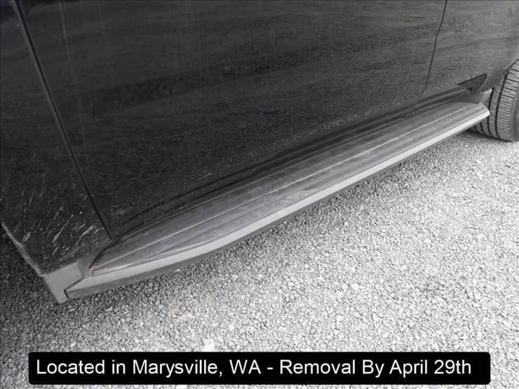 2016-chevrolet-tahoe-image-19