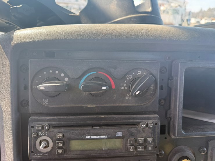 2006-international-4300-sba-image-40