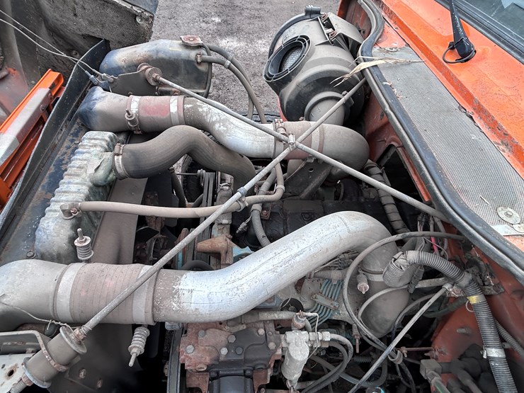 1992-international-4900-image-49