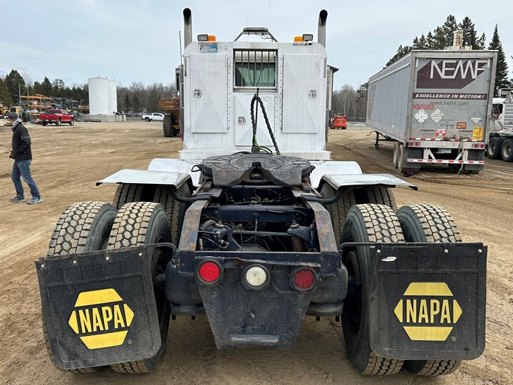 2006-caterpillar-c15-image-4