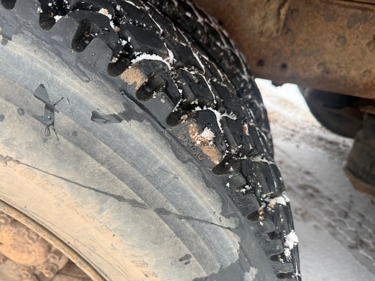 #1113-•-1990-ford-quad-axle-dump-truck-image-69