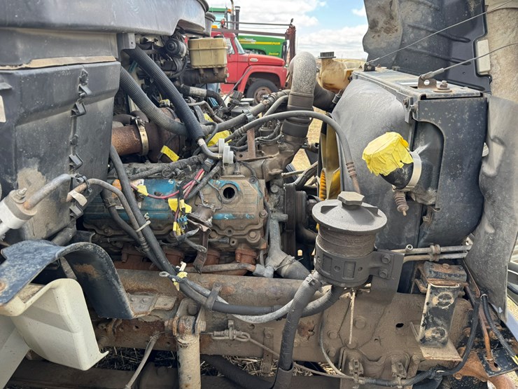 2007-international-durastar-4200-image-43