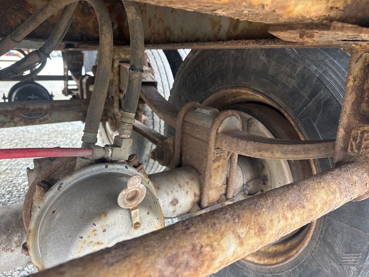 2008-massey-ferguson-8-image-32