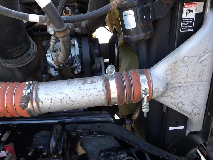 2018-freightliner-cascadia-125-image-22