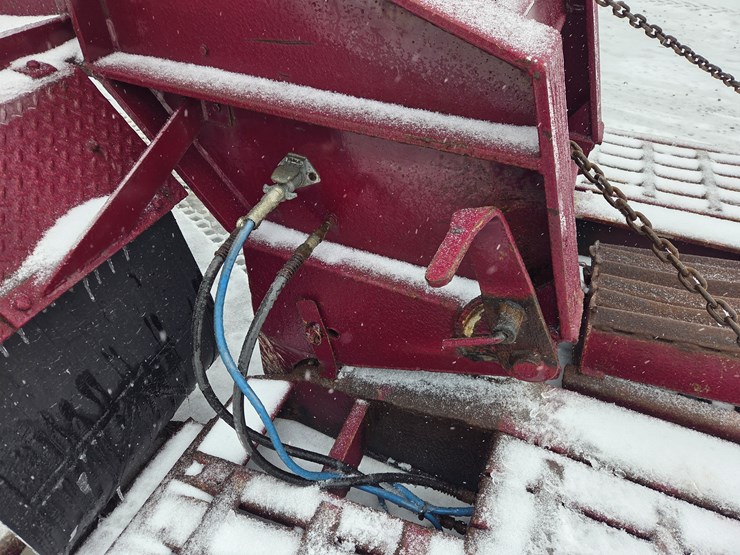 1994-massey-ferguson-8-image-16