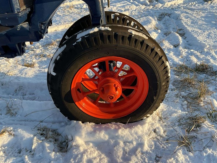 fordson-all-around-image-14