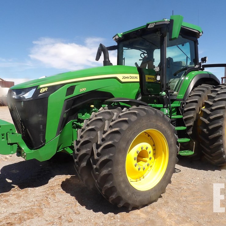 2022 JOHN DEERE 8R 370