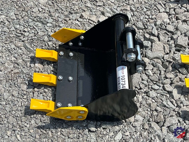 unused-2026-ce-16"-toothed-bucket-image-2